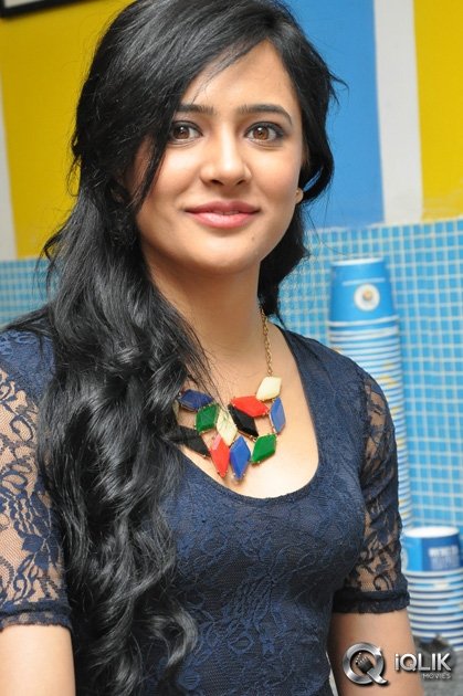 Yamaleela-2-Movie-Team-Sizzle-at-Hazzel